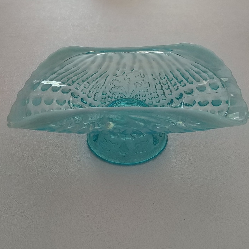 Blue-green depression glass dish w ocean designs